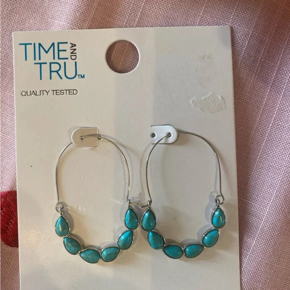 🛍️SALE…Time and Tru Earring Collection - multiple colors and styles - Picture 6 of 10